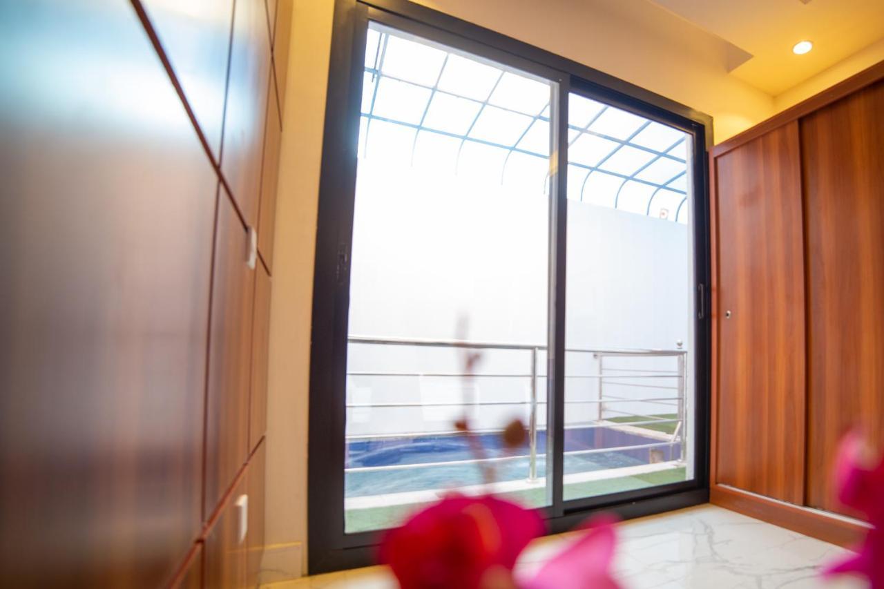 أجنحة و شاليهات خاصة Hotel